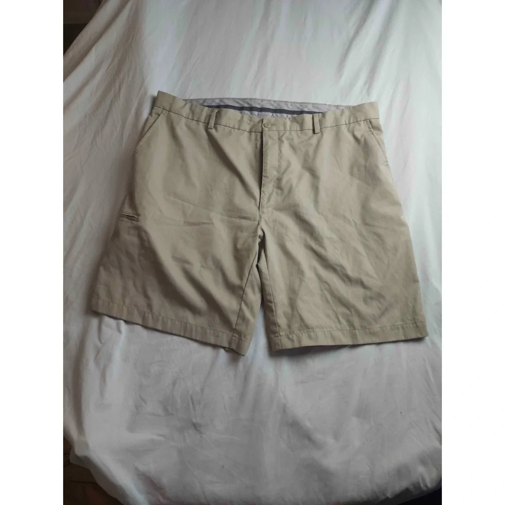 Perry Ellis Golf Shorts Mens Size 42‎ Tan Chino Khaki Outdoor Flat Front Preppy